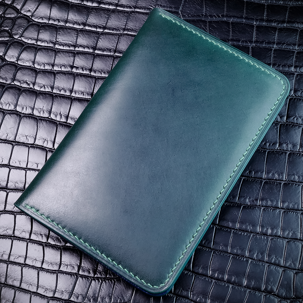 #50.2 Shell Cordovan & French Chèvre Combo Leather Compact Bifold