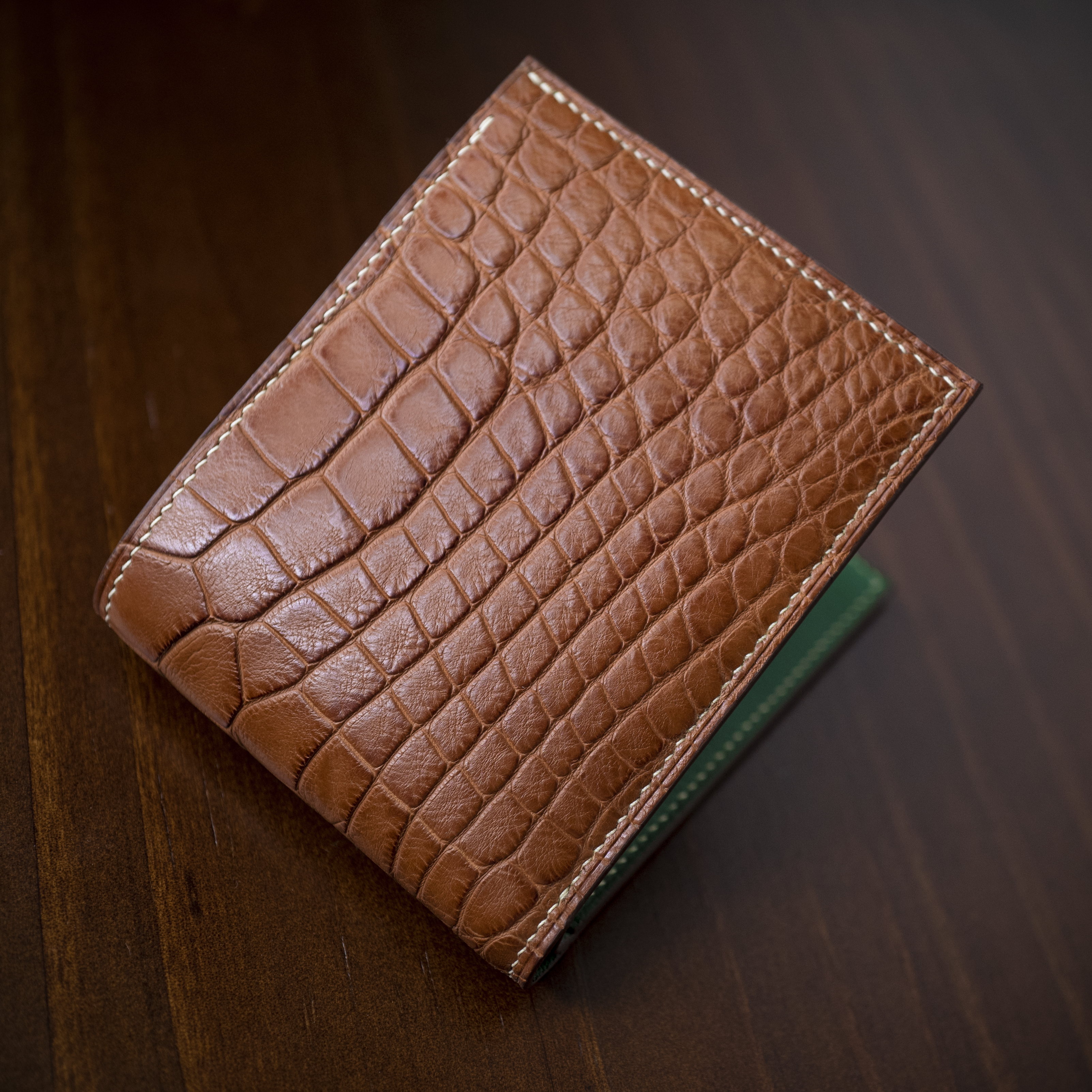 Premium Crocodile Pattern Leather Wallet for Men Stylish Long