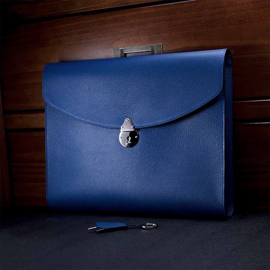 Chester French Chèvre Leather Folio Chester French Chèvre Leather Folio