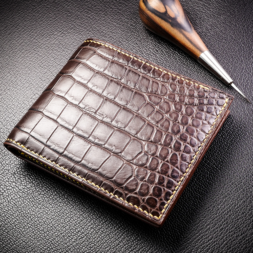 #90 American Alligator/French Chèvre Leather Bifold Wallet