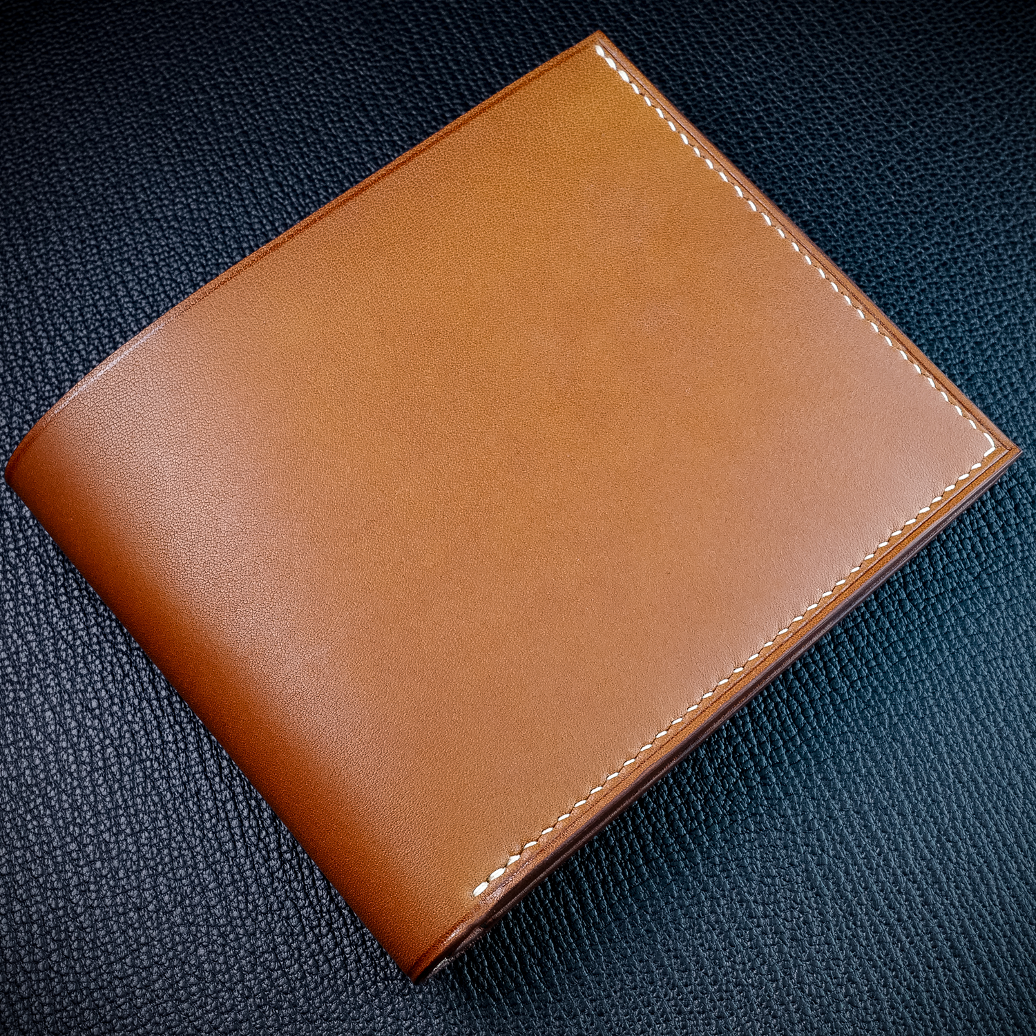 #90 Barenia® Calf Leather Bifold