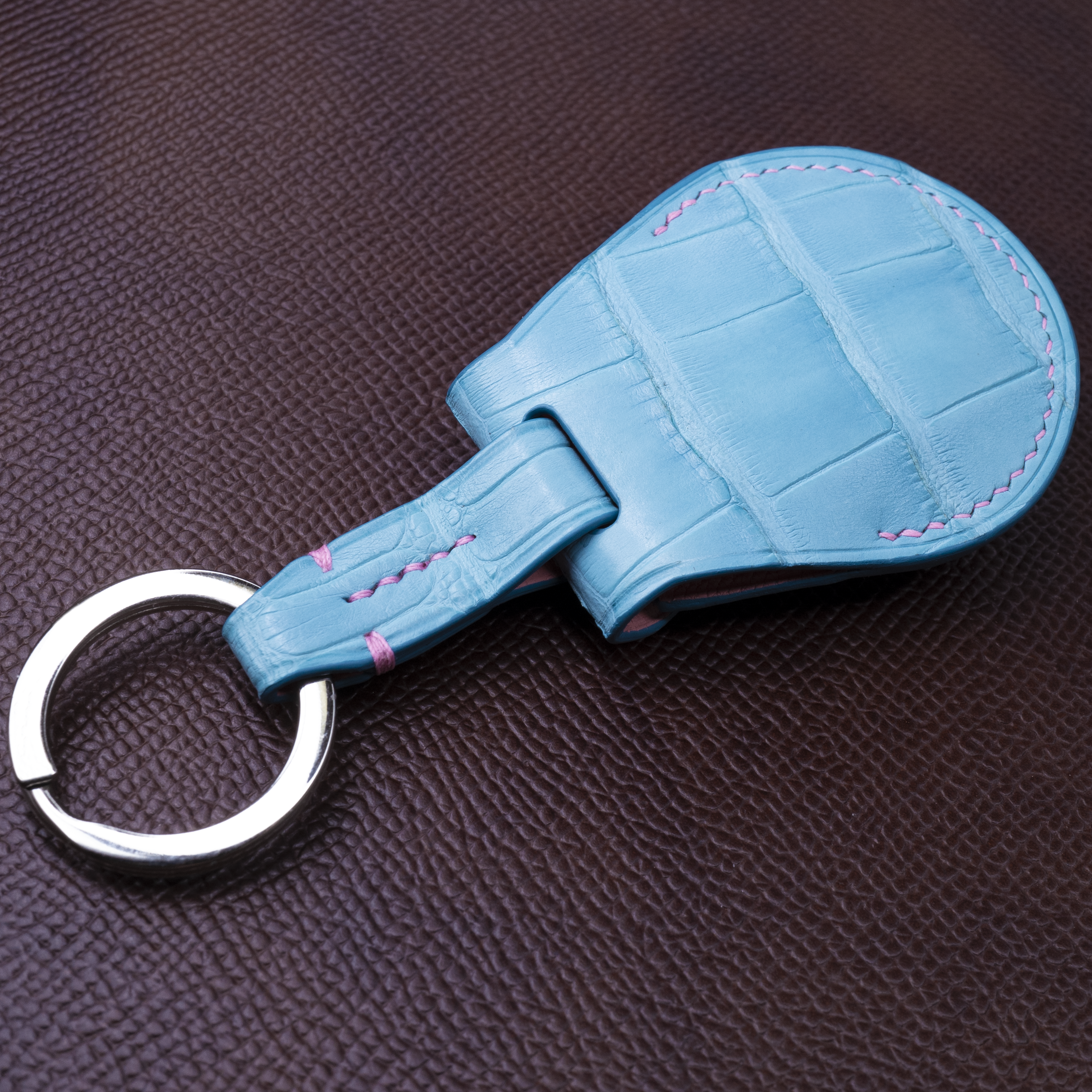 In-stock: Sky Blue American Alligator Apple AirTag Snap Key Ring Case